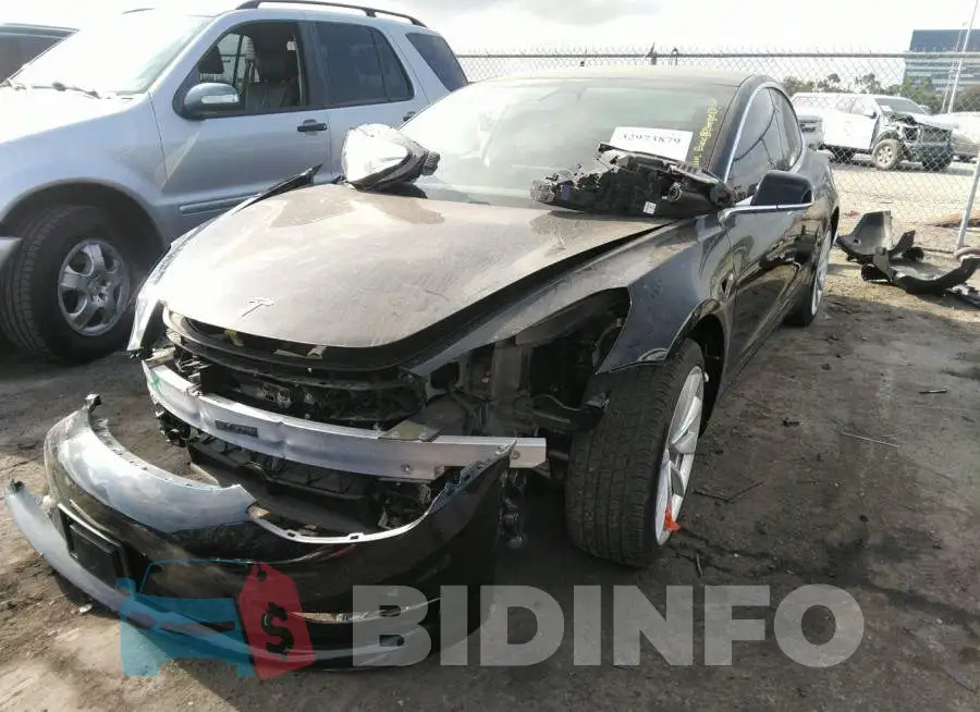 5YJ3E1EB1LF711775 Photo# 2