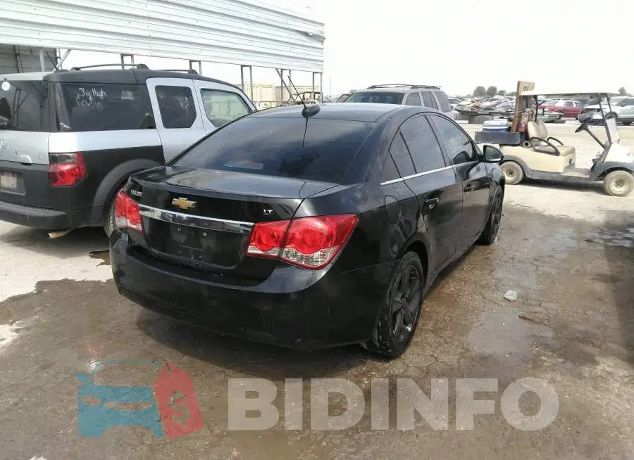 1G1PE5SB9F7268985 Photo# 4