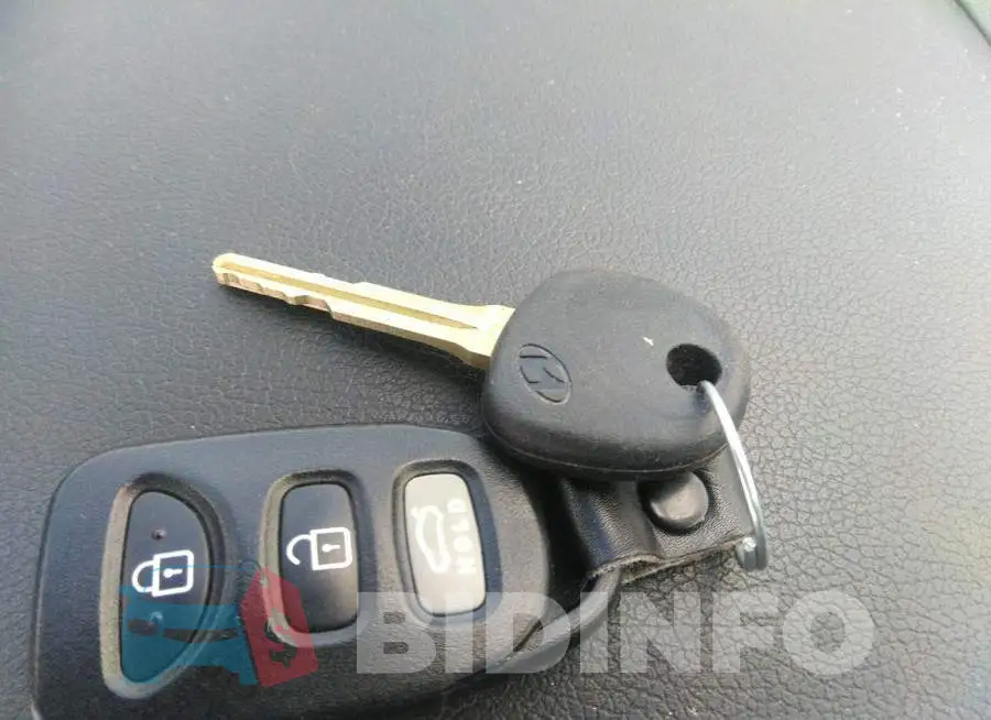 KMHDH4AE9GU584831 Photo# 7