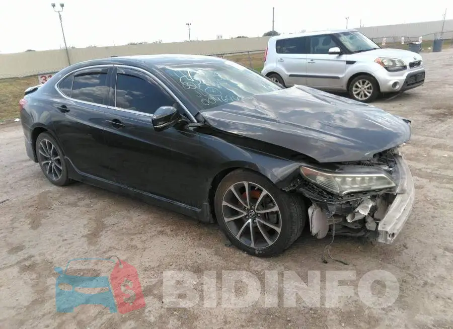 19UUB2F70FA004694 Photo# 1