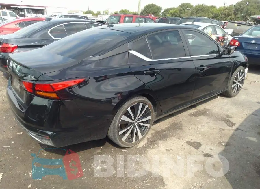 1N4BL4CV6LC186103 Photo# 4