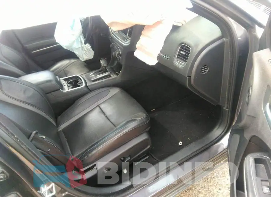 2C3CDXBG9KH695778 Photo# 5