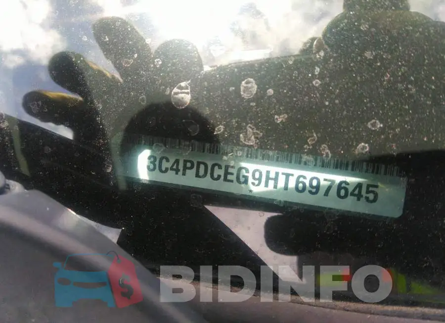 3C4PDCEG9HT697645 Photo# 9