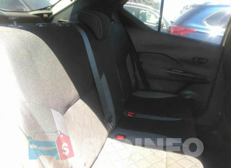 3N1CP5CU7JL521552 Photo# 8