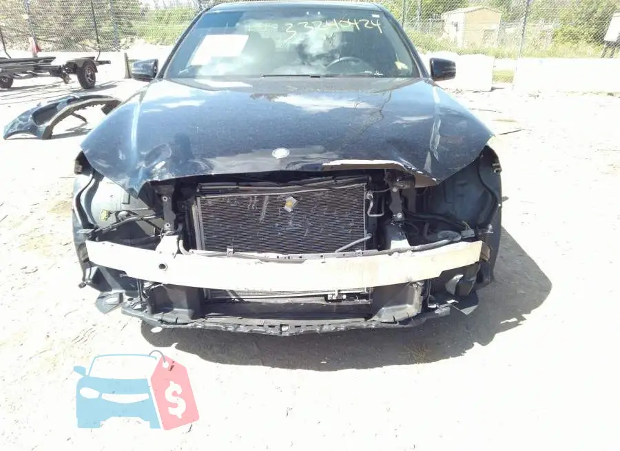 WDDHF8JB8FB115075 Photo# 6