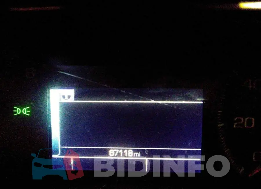 1G1125S3XJU109720 Photo# 7