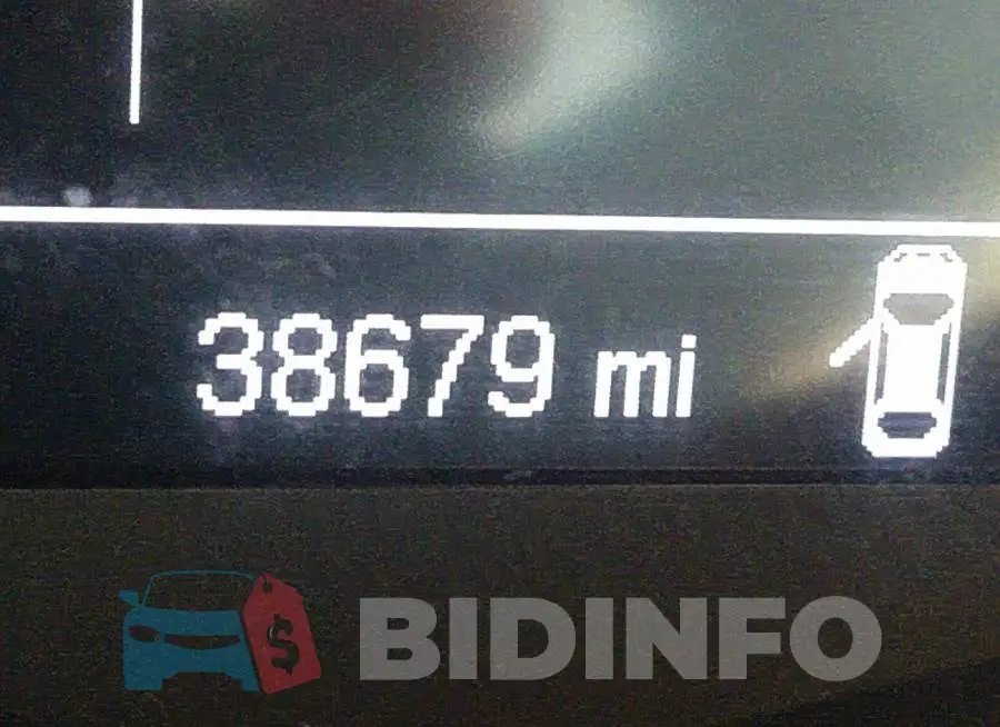 3GNCJLSB2LL308327 Photo# 7
