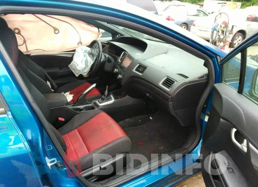 2HGFB6E55FH707225 Photo# 5