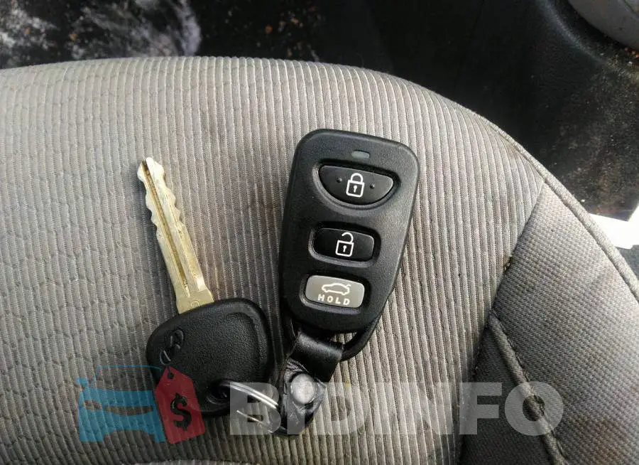KMHD84LFXHU172988 Photo# 11