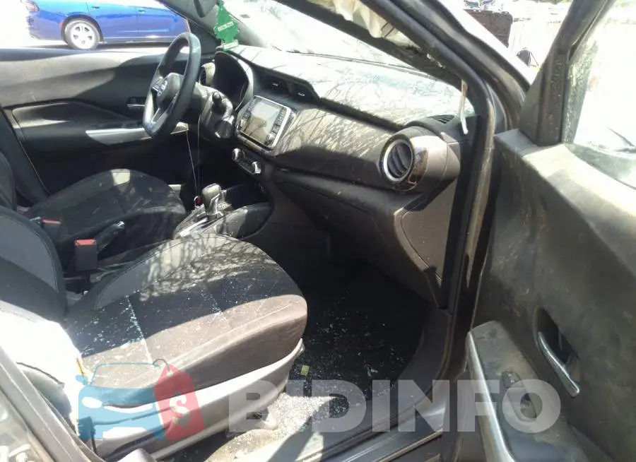 3N1CP5CU8KL528513 Photo# 5