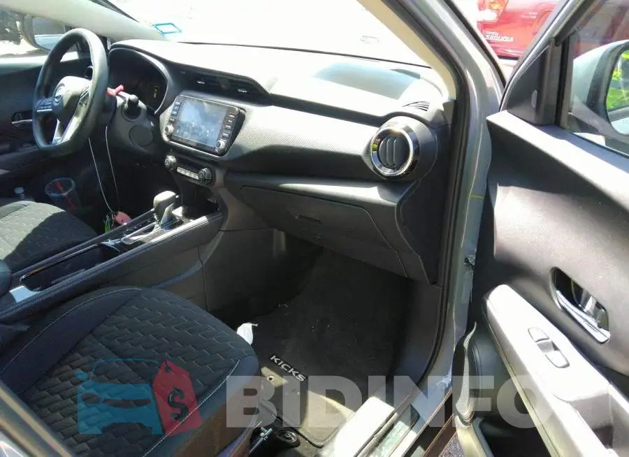 3N1CP5CV6NL496285 Photo# 5