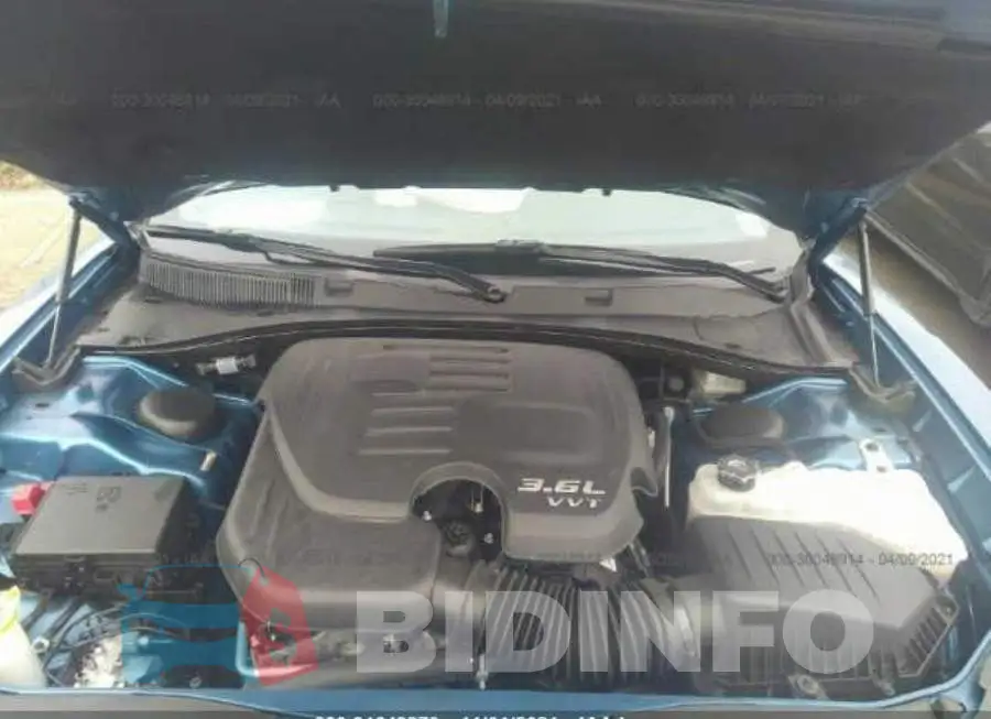 2C3CDXMG2LH150777 Photo# 9