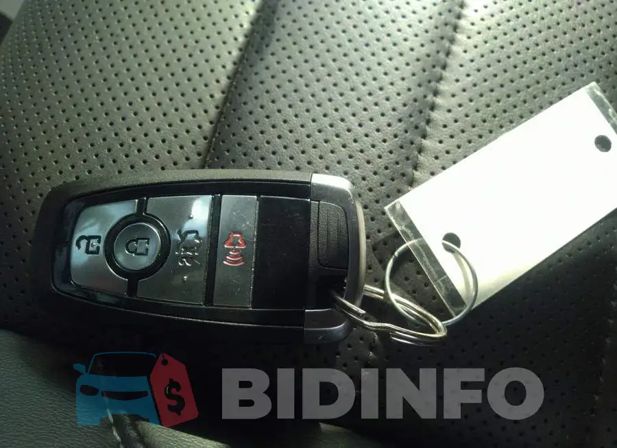 1FA6P8R05M5551286 Photo# 11