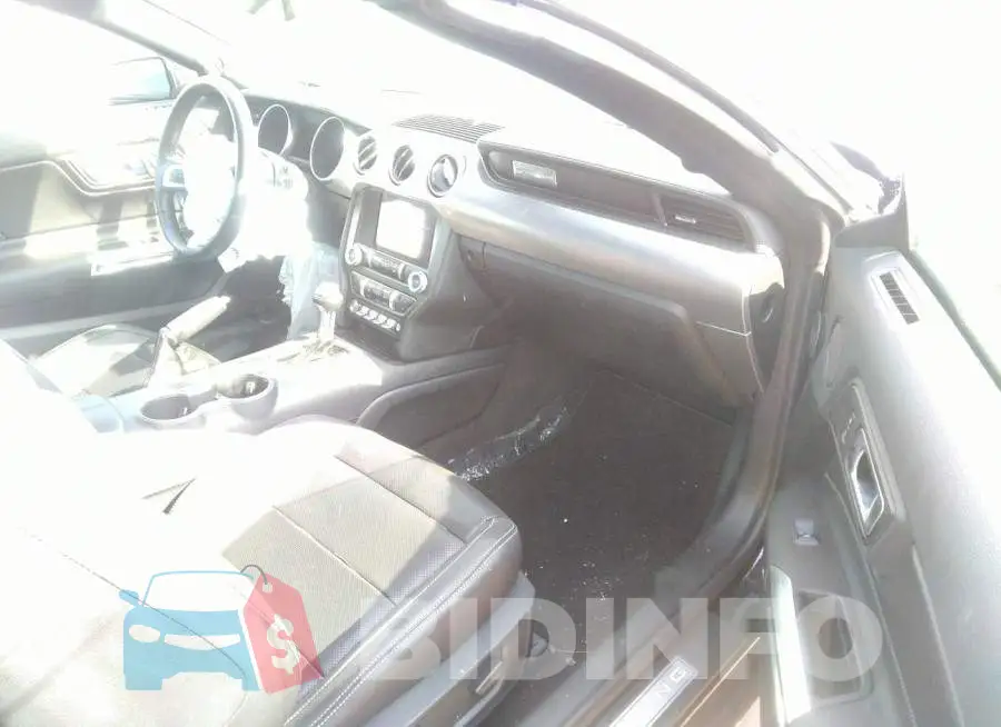 1FATP8UH8N5115811 Photo# 5