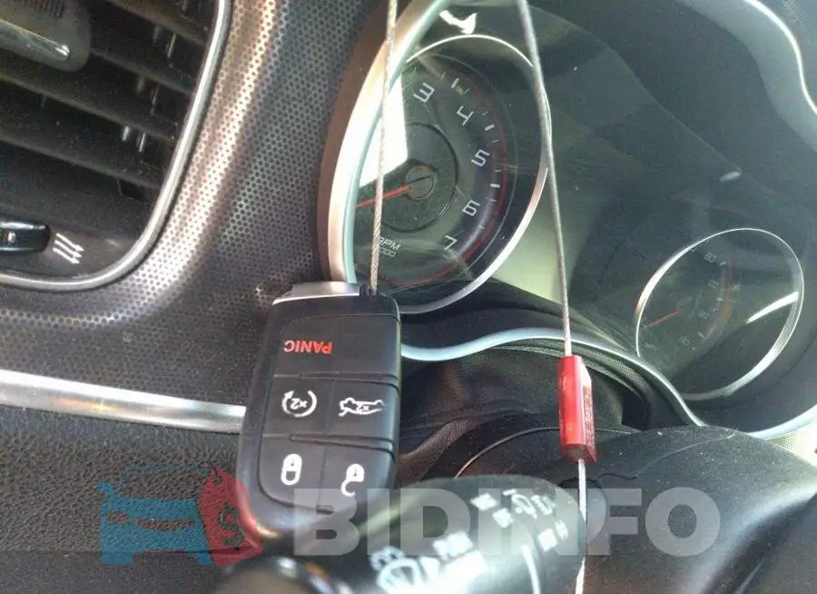 2C3CDXHG7FH918932 Photo# 11