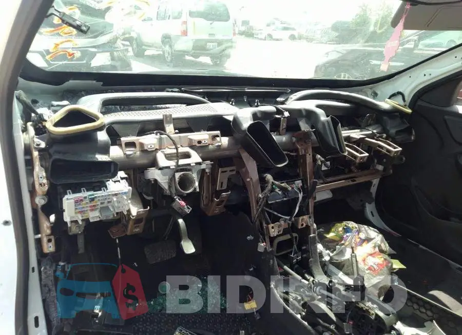 1G1ZD5ST2KF193292 Photo# 7