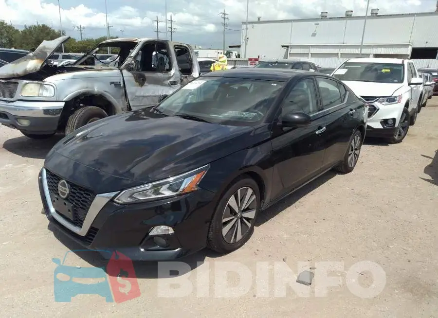 1N4BL4EV8LC160938 Photo# 2