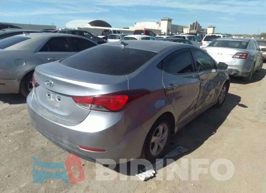 5NPDH4AE8FH588429 Photo# 4