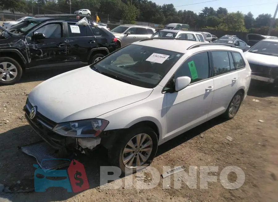 3VW017AU5HM511524 Photo# 2