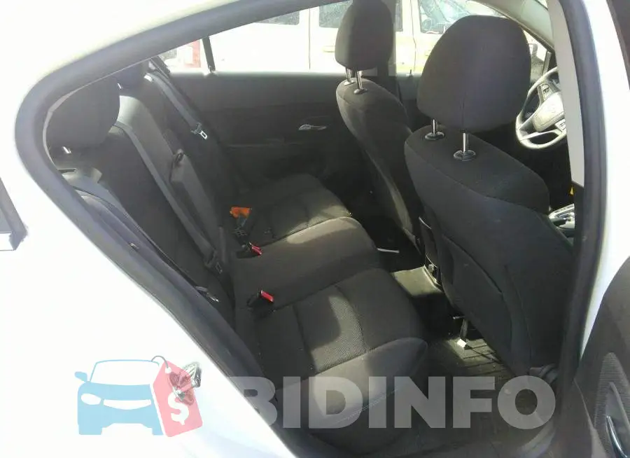 1G1PC5SB1F7288234 Photo# 8