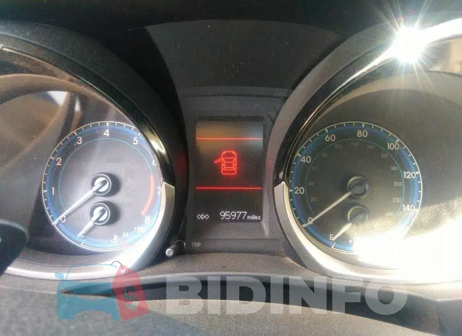 2T1BURHE5FC432096 Photo# 7