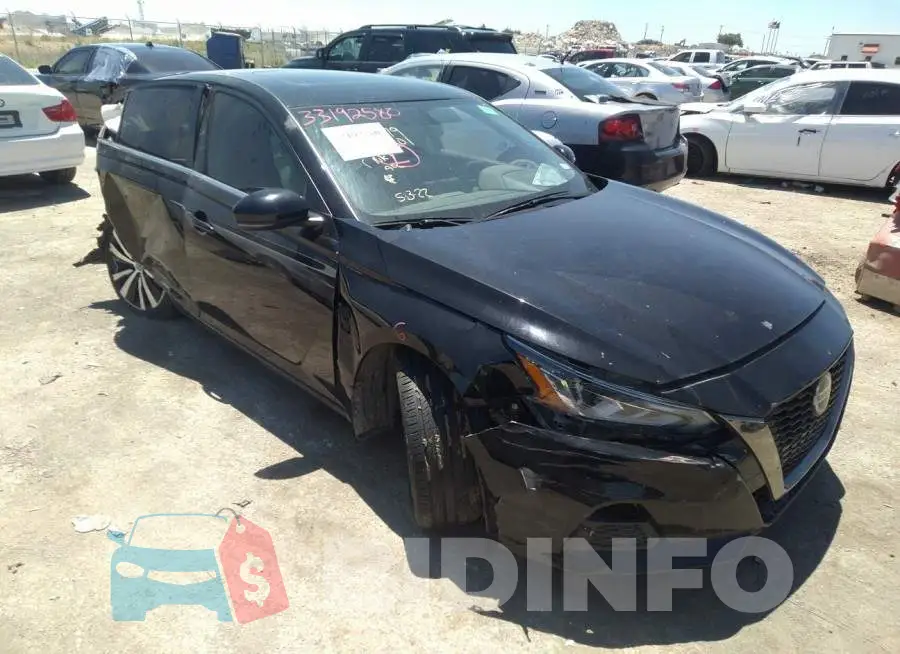 1N4BL4CV4KC136735 Photo# 1