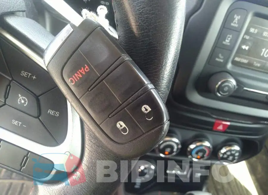 ZACCJBCB0HPE62566 Photo# 11