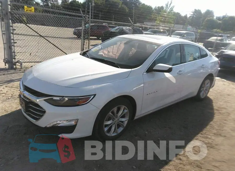1G1ZD5ST0KF135813 Photo# 2