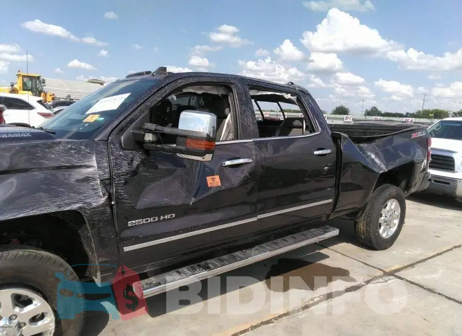 1GC1KWE87FF641815 Photo# 6