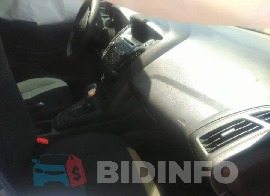 1FADP3E29GL281612 Photo# 5