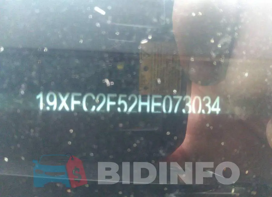 19XFC2F52HE073034 Photo# 9