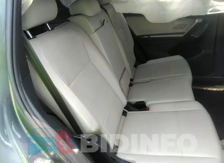 3VV2B7AX5MM109579 Photo# 8