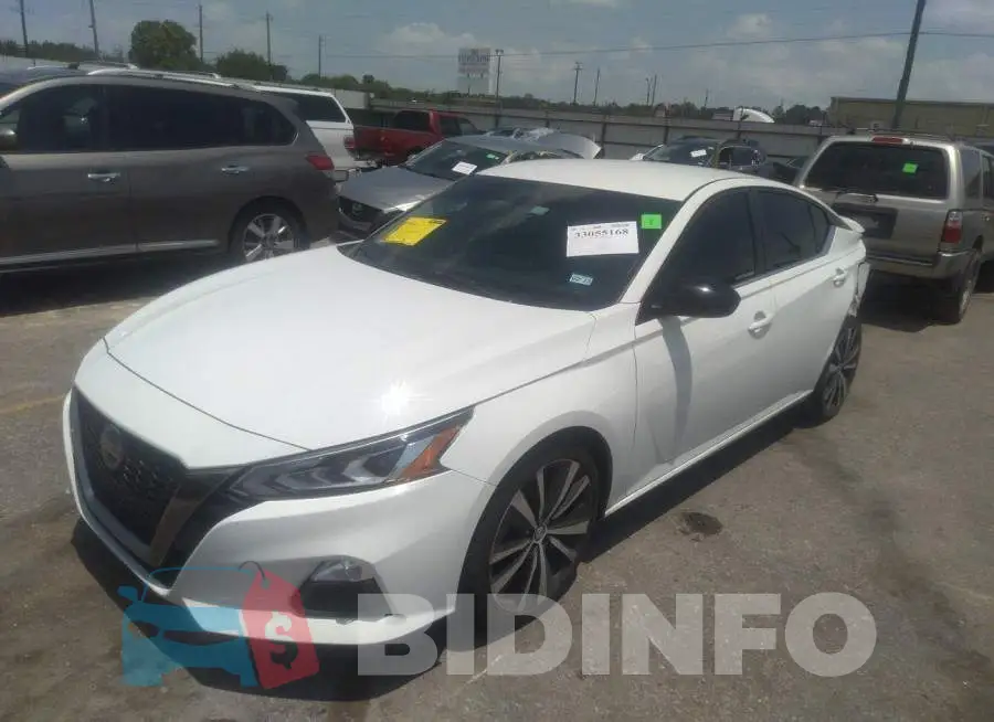 1N4BL4CV4LC125025 Photo# 2