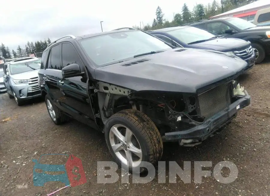 4JGDA5HB9JB081776 Photo# 1