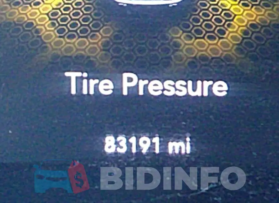 2C3CDXCT1FH800282 Photo# 7