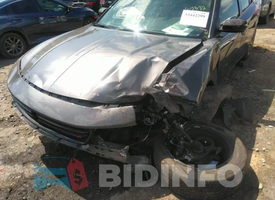 2C3CDXJG8JH307889 Photo# 6