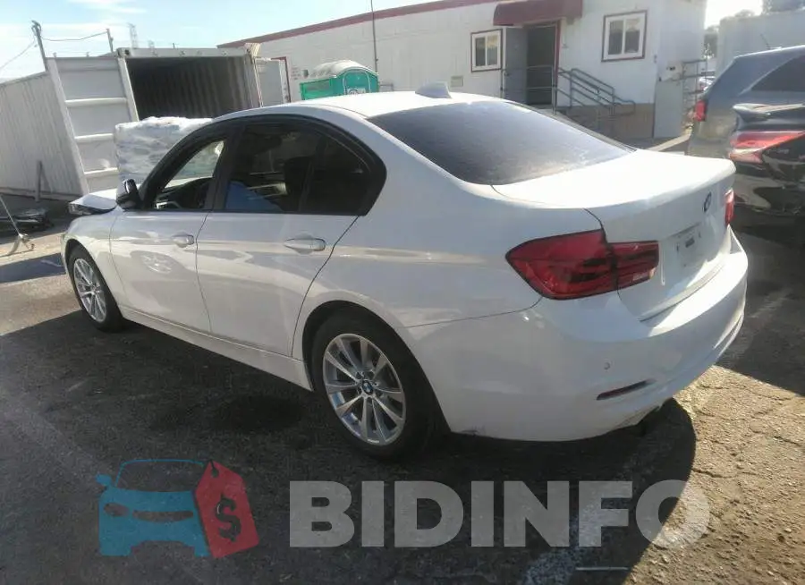 WBA8E1G57GNT37741 Photo# 3