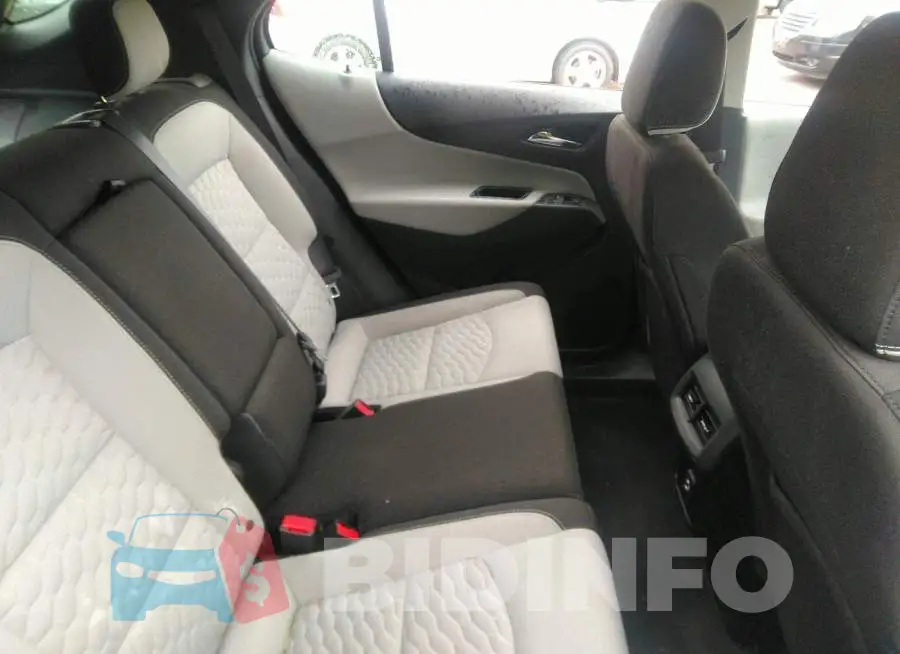 2GNAXHEV9K6174895 Photo# 8