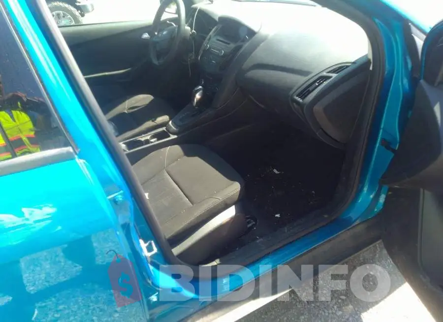 1FADP3F23FL253849 Photo# 5