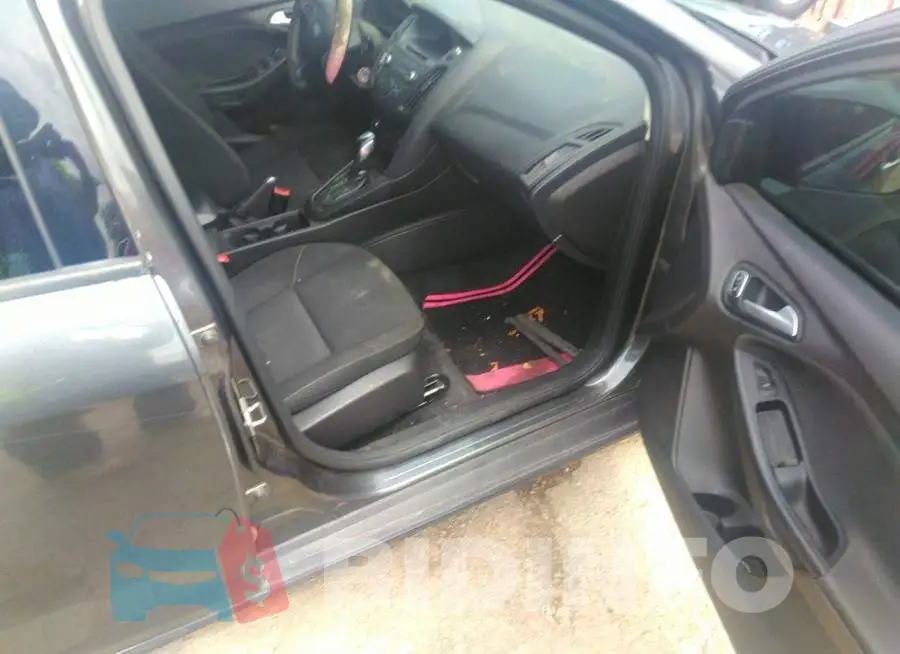 1FADP3K28FL302050 Photo# 5