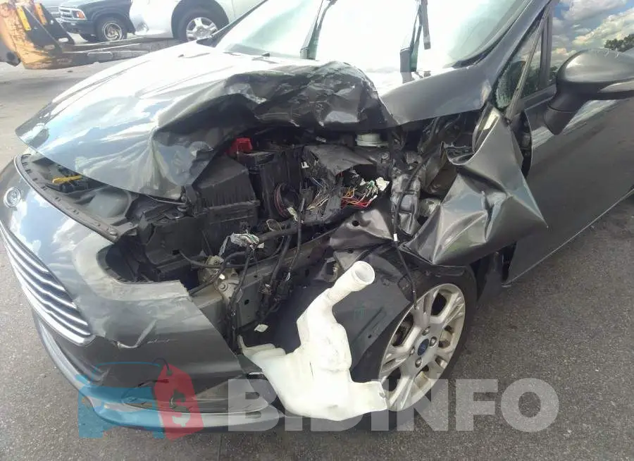3FADP4BJ5FM175253 Photo# 6