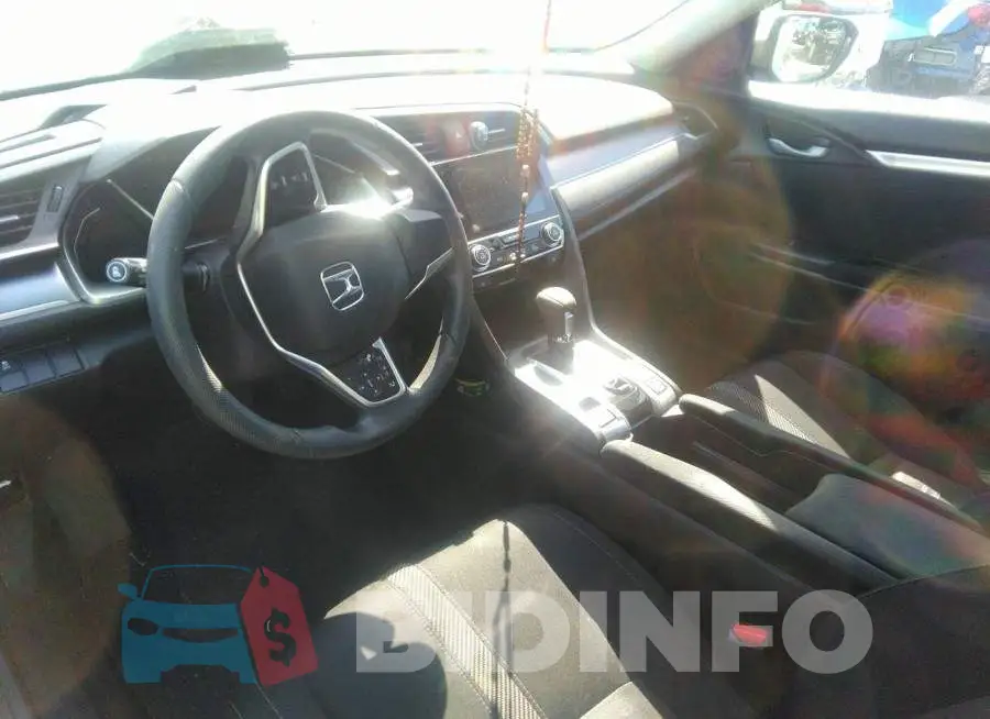 19XFC1F30HE024682 Photo# 5
