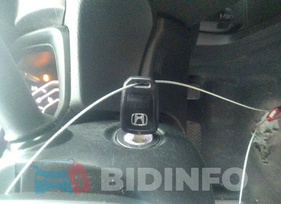 19XFC2F52GE061738 Photo# 11