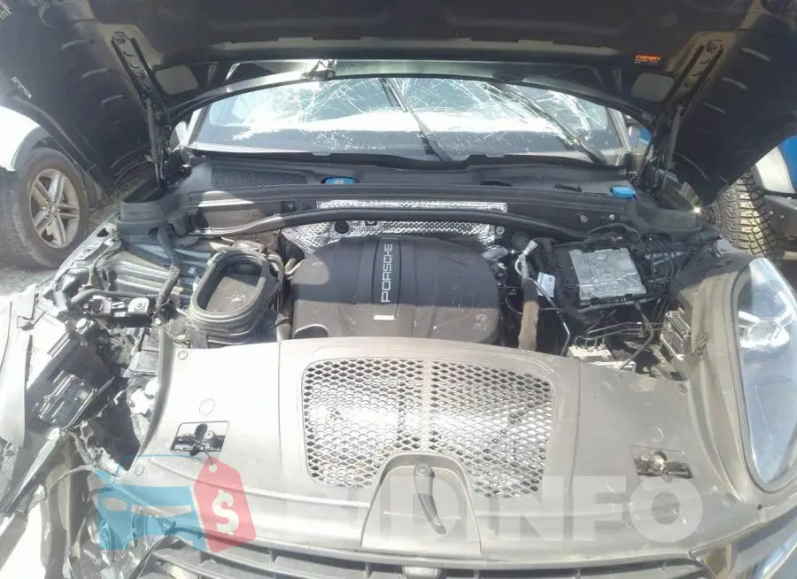WP1AA2A52MLB00207 Photo# 10