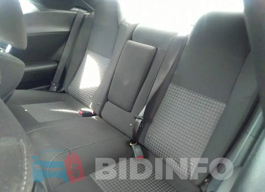2C3CDZJG3LH165224 Photo# 8