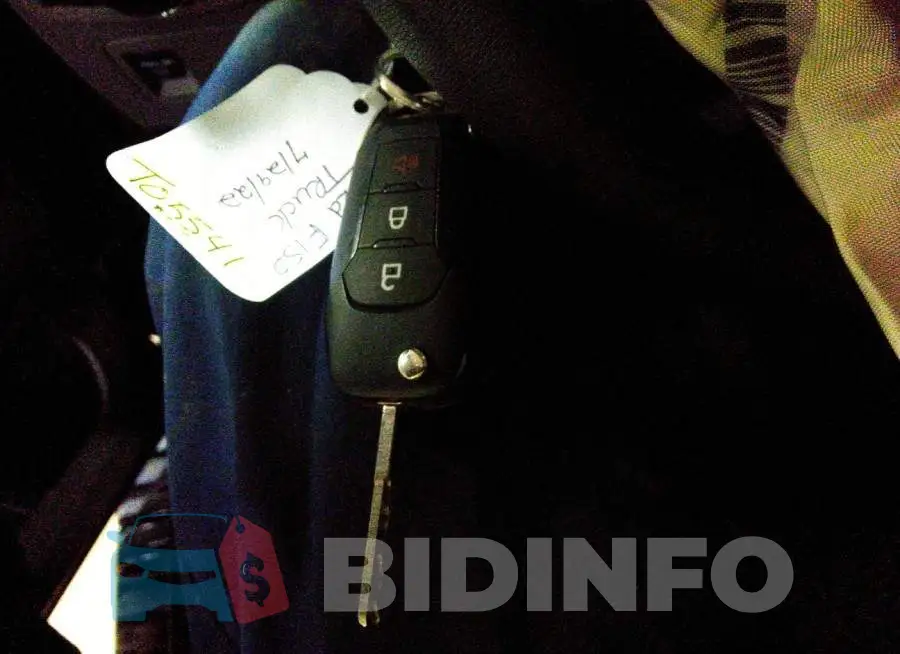 1FTEW1EPXJFD25883 Photo# 11