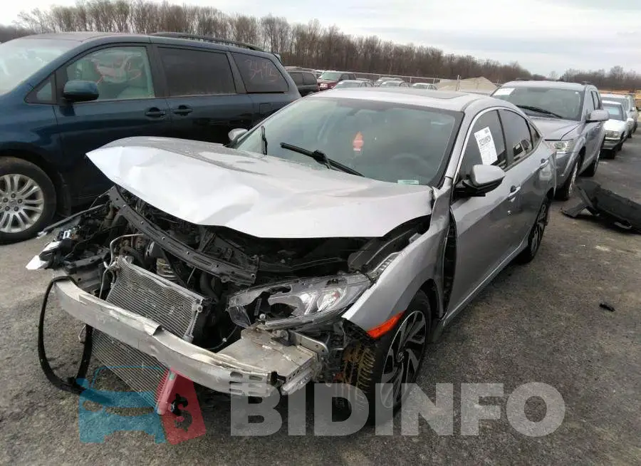 19XFC2F71GE010717 Photo# 2