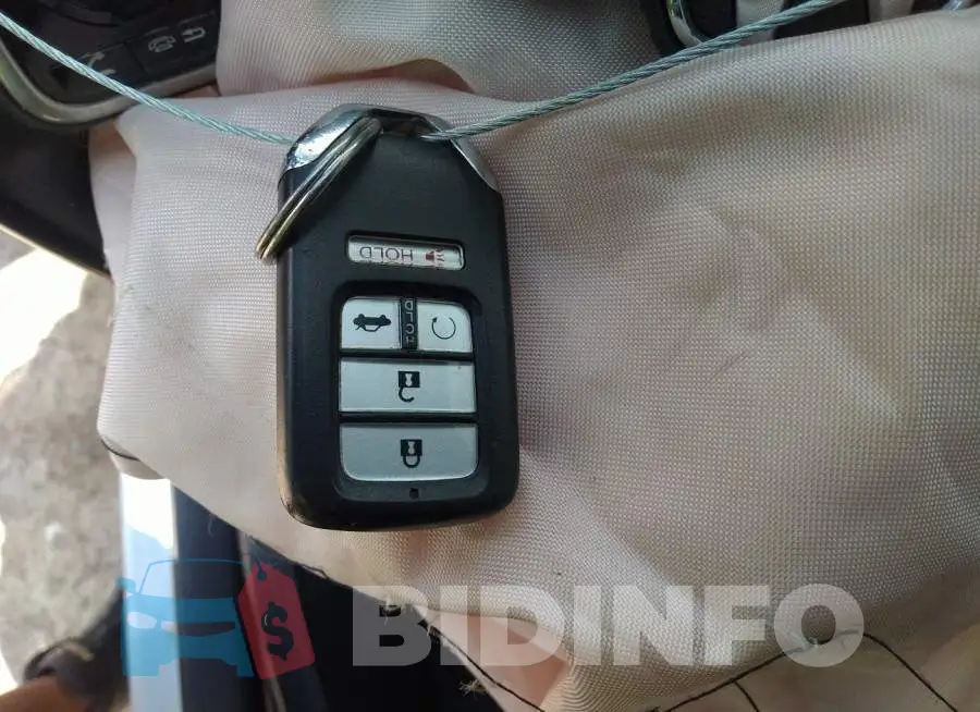 19XFC2F80KE006031 Photo# 11