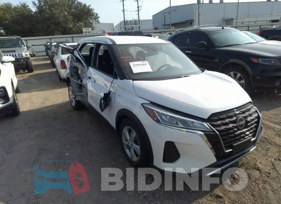 3N1CP5BV6NL517637 Photo# 1