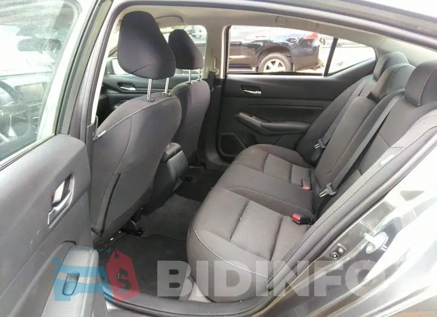 1N4BL4BV2NN336278 Photo# 8